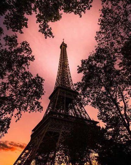 艾菲尔铁塔与战神广场