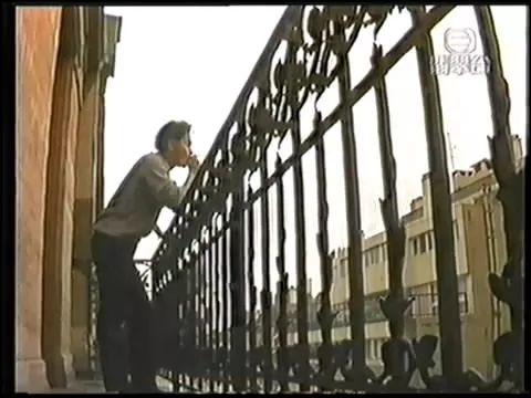 跟张国荣畅游巴黎