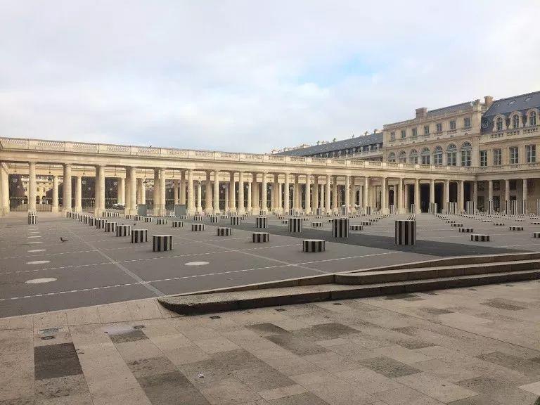 女人也有上断头台的权利！