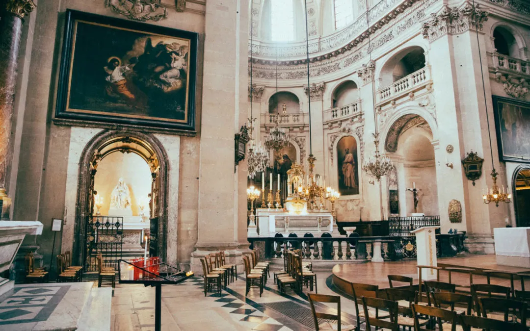 教堂内景·路易十四失踪的心脏